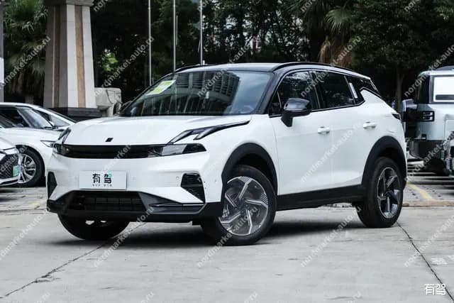 Lynk&Co 06 1.5T Relive Ultra